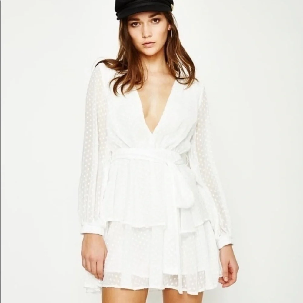 Princess Polly Lioness Legendary Lovers Belted Plunge White Tiered Dress XS RR15
